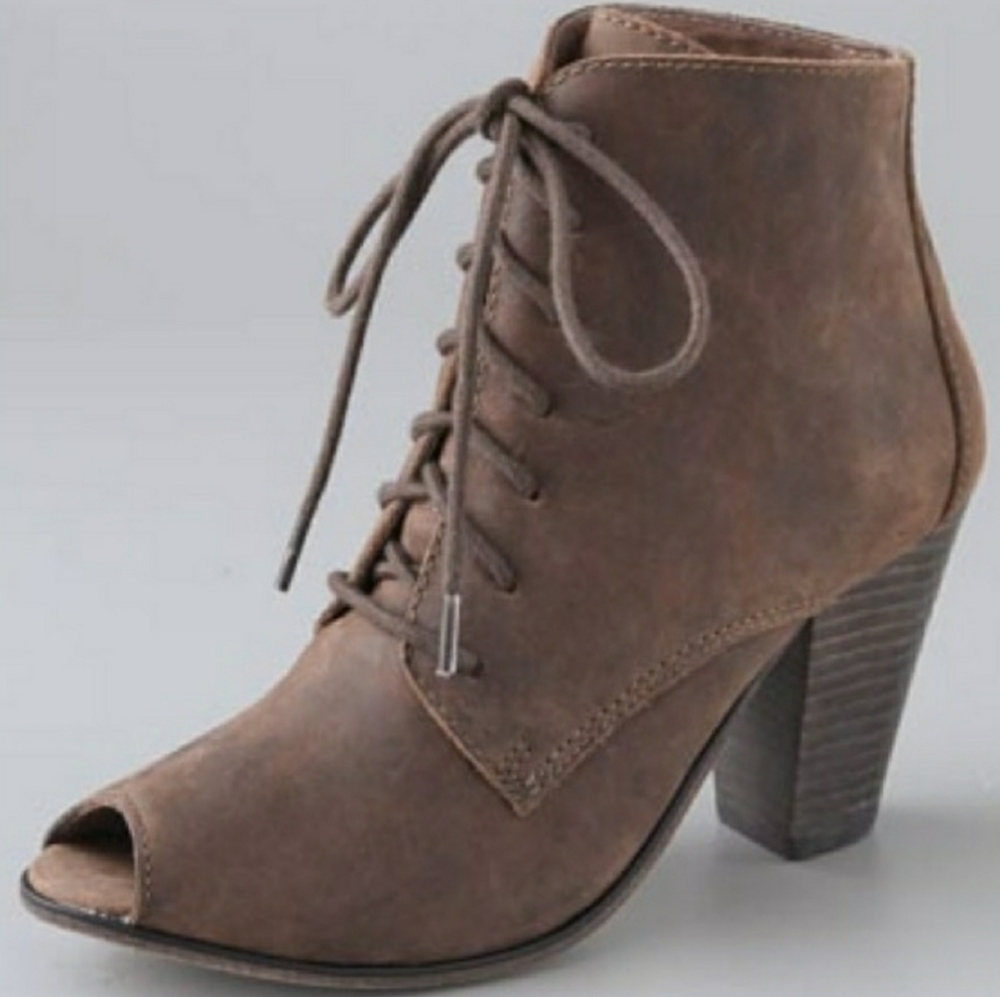 Jeffrey Campbell Veronica open lace heel size 10.